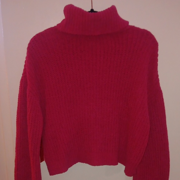 Almost Famous Vibrant Red Cowl Neck Sweater - Picture 3 of 3